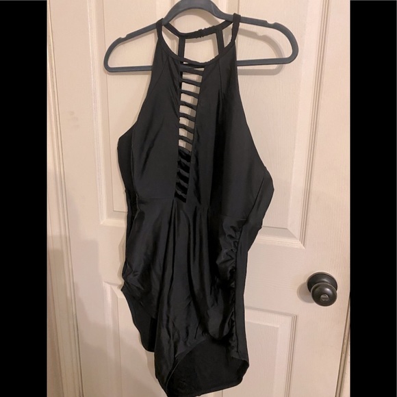 Blk Lane Bryant bathing suit